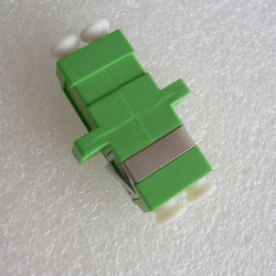 LC/APC Adapter Singlemode Duplex Green SC Footprint