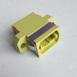 MPO Adapter Yellow Key up to Key down