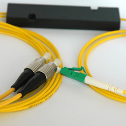 1X2 LC/APC to FC FBT Splitter 9/125 OS2 Singlemode 1X2 LC/APC to FC FBT Splitter 9/125 OS2 Singlemode
