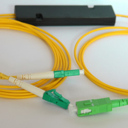 1X2 SC/APC to LC/APC FBT Splitter 9/125 OS2 Singlemode