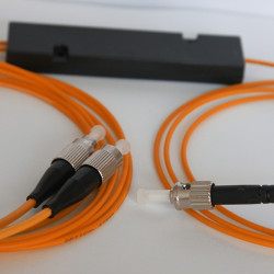 1X2 ST to FC FBT Splitter 50/125 OM2 Multimode 1X2 ST to FC FBT Splitter 50/125 OM2 Multimode