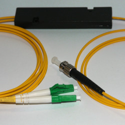 1X2 ST to LC/APC FBT Splitter 9/125 OS2 Singlemode 1X2 ST to LC/APC FBT Splitter 9/125 OS2 Singlemode