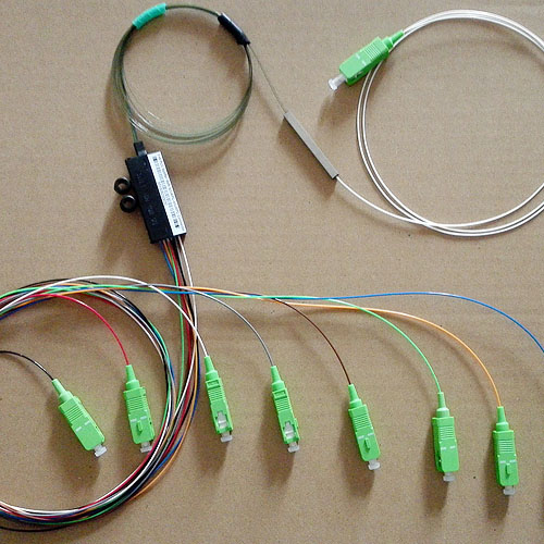 1X8 Singlemode SC/LC/FC/ST Fanout PLC Splitter Coupler